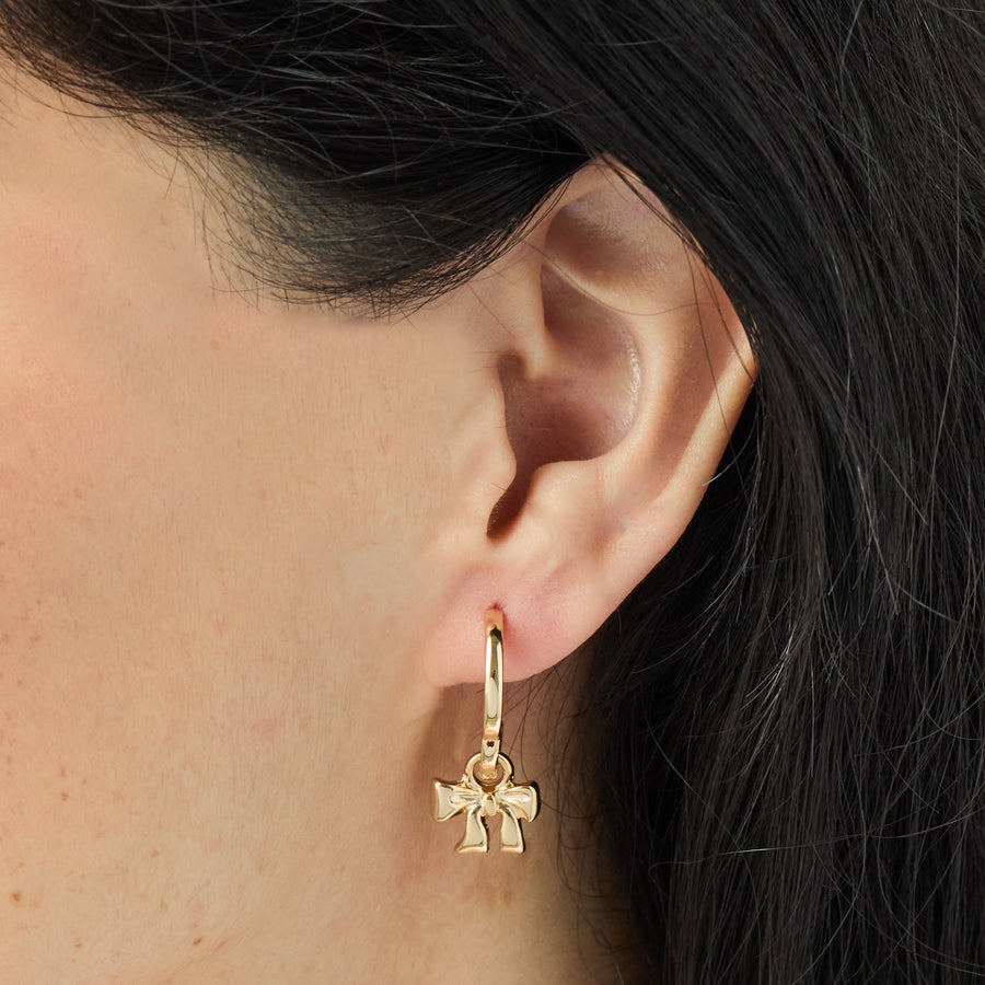 Bow Earrings in Gold