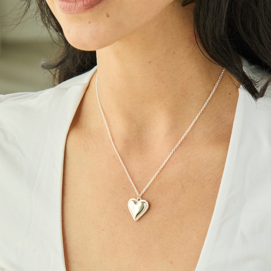 Sweetheart Necklace in Silver