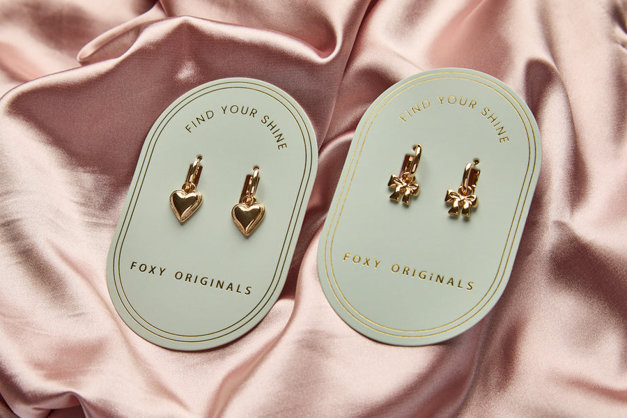 Bow Earrings in Gold